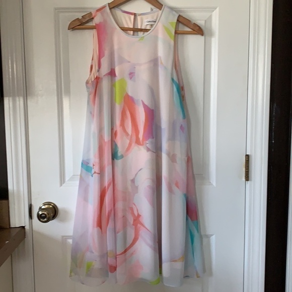 𝅺NWT Calvin Klein Printed Watercolor Floral Chiffon Trapeze Dress Size 10 - Picture 4 of 10